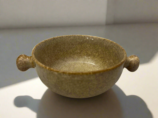 Rustic Ceramic Soup Bowl with Dual Handles – Speckled Beige