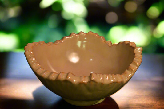 Handcrafted Ceramic Decorative Bowl – Wavy Edge Design