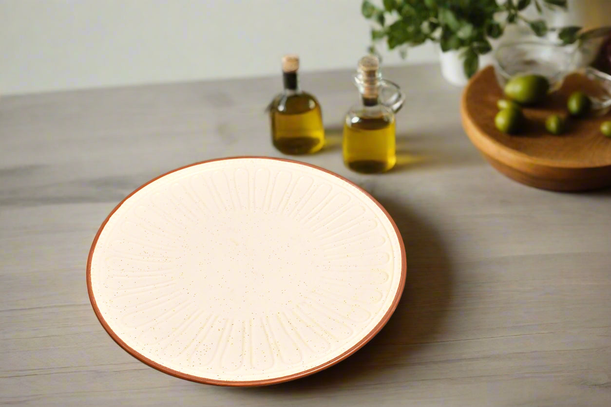 Minimalist Ceramic Service Plate – Speckled Beige with Textured Design