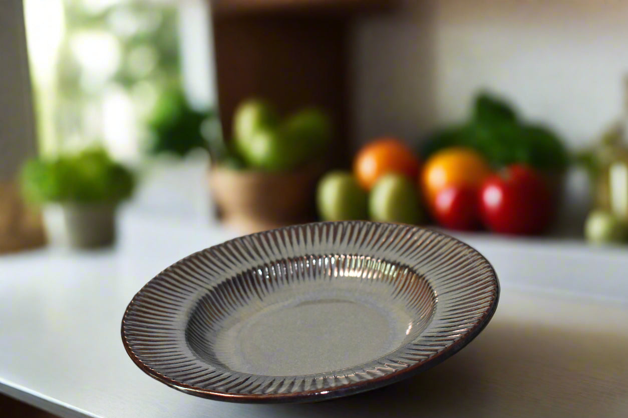 Elegant Textured Ceramic Snack Plate – Charcoal Black