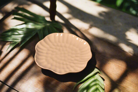 Elegant Scalloped Ceramic Snack Plate