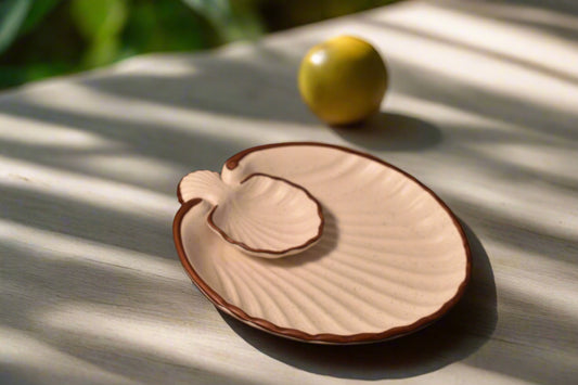Handcrafted Shell-Inspired Ceramic Plate