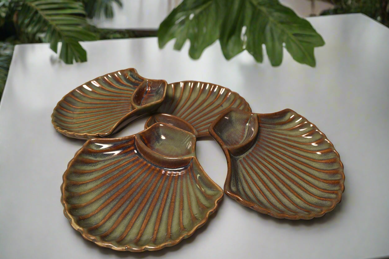 Shell-Shaped Ceramic Snack Plates