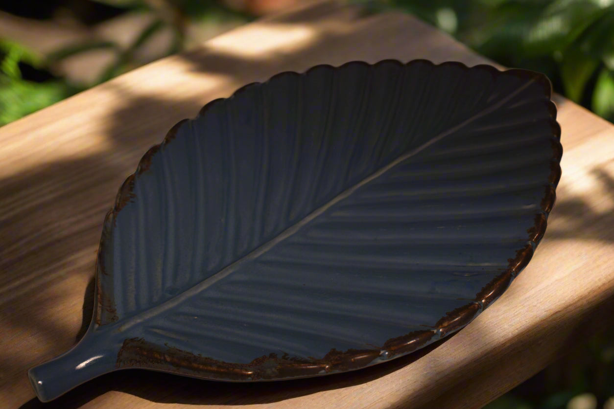 Blue Leaf-Patterned Serving Plate