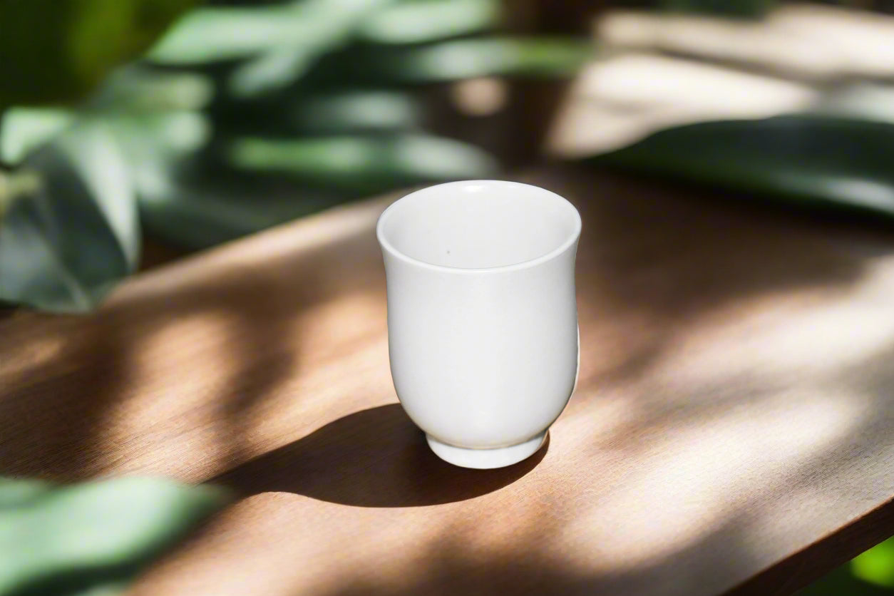 Minimalist Japanese-Style Ceramic Tea Cup – Matte Off-White