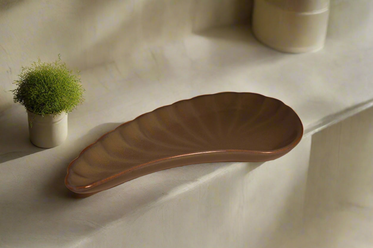 Brown Leaf-Themed Serving Plate