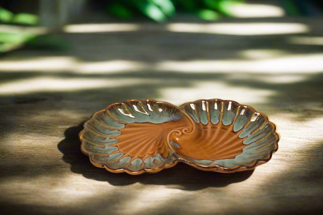 Blue Shell-Shaped Serving Plate