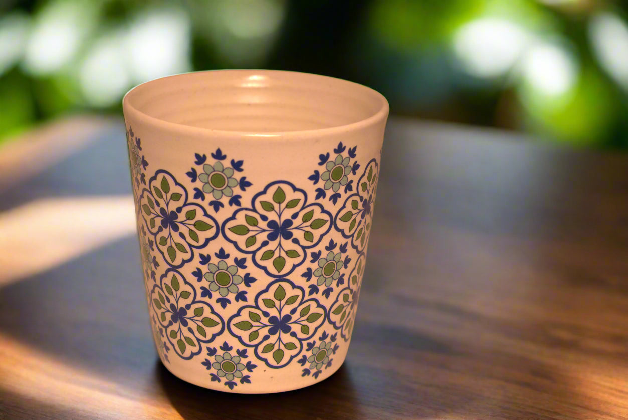 Intricate Floral Pattern Mug – Elegant & Timeless