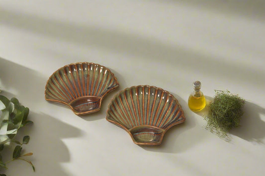 Shell-Shaped Ceramic Snack Plates