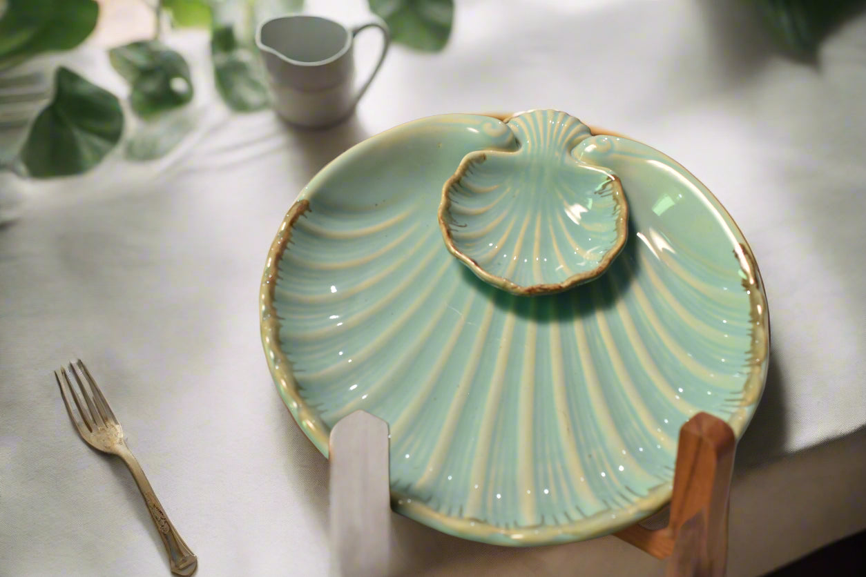 Ocean Shell-Inspired Serving Platter – Aqua Blue