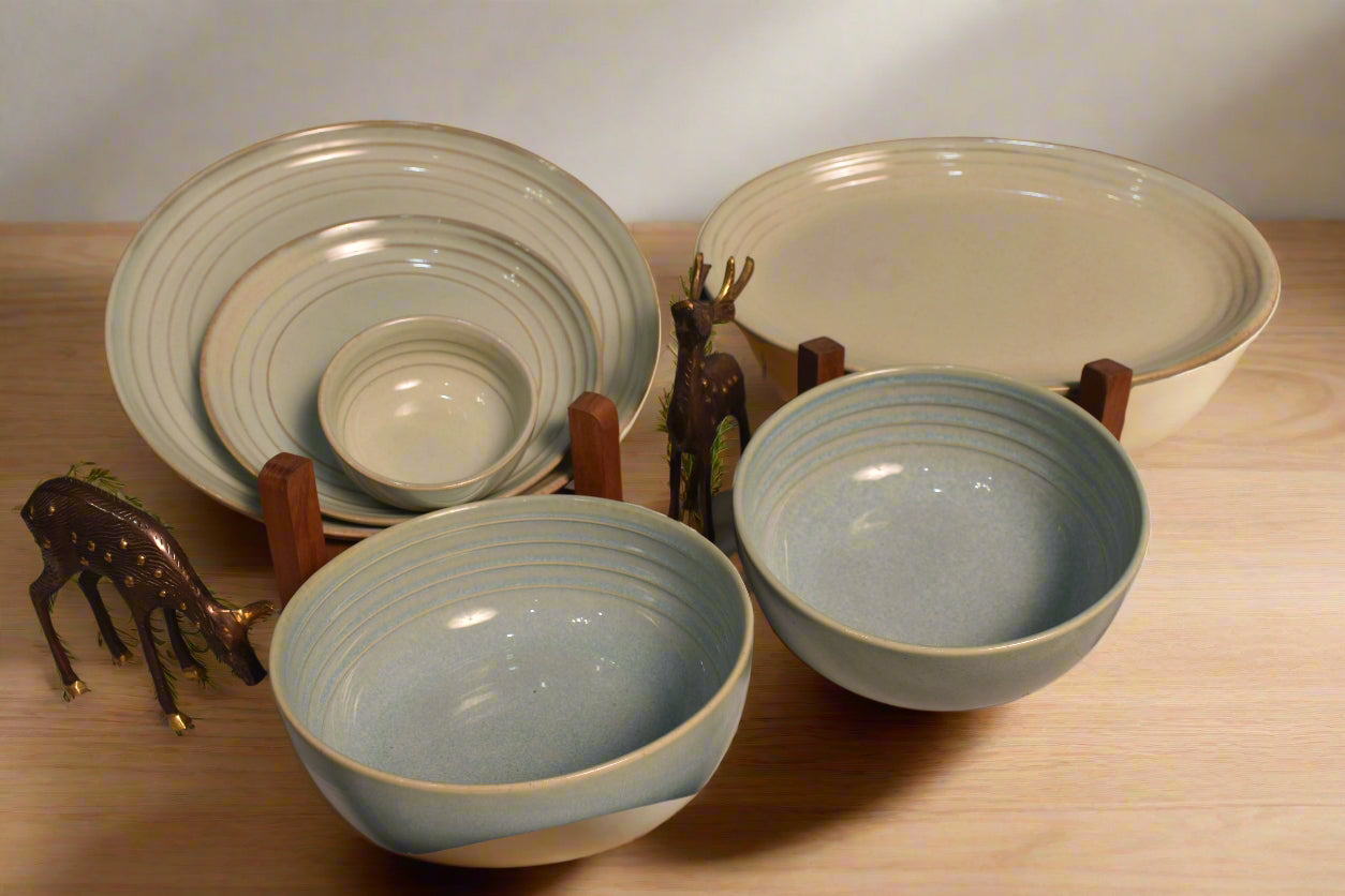 Minimalist Pastel Glaze Ceramic Dinner Set – Elegant & Timeless